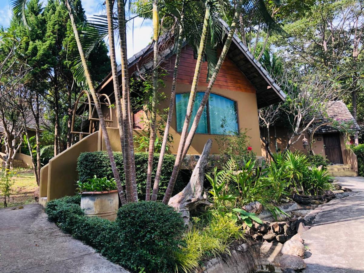 E-Outfitting Pai Resort Экстерьер фото