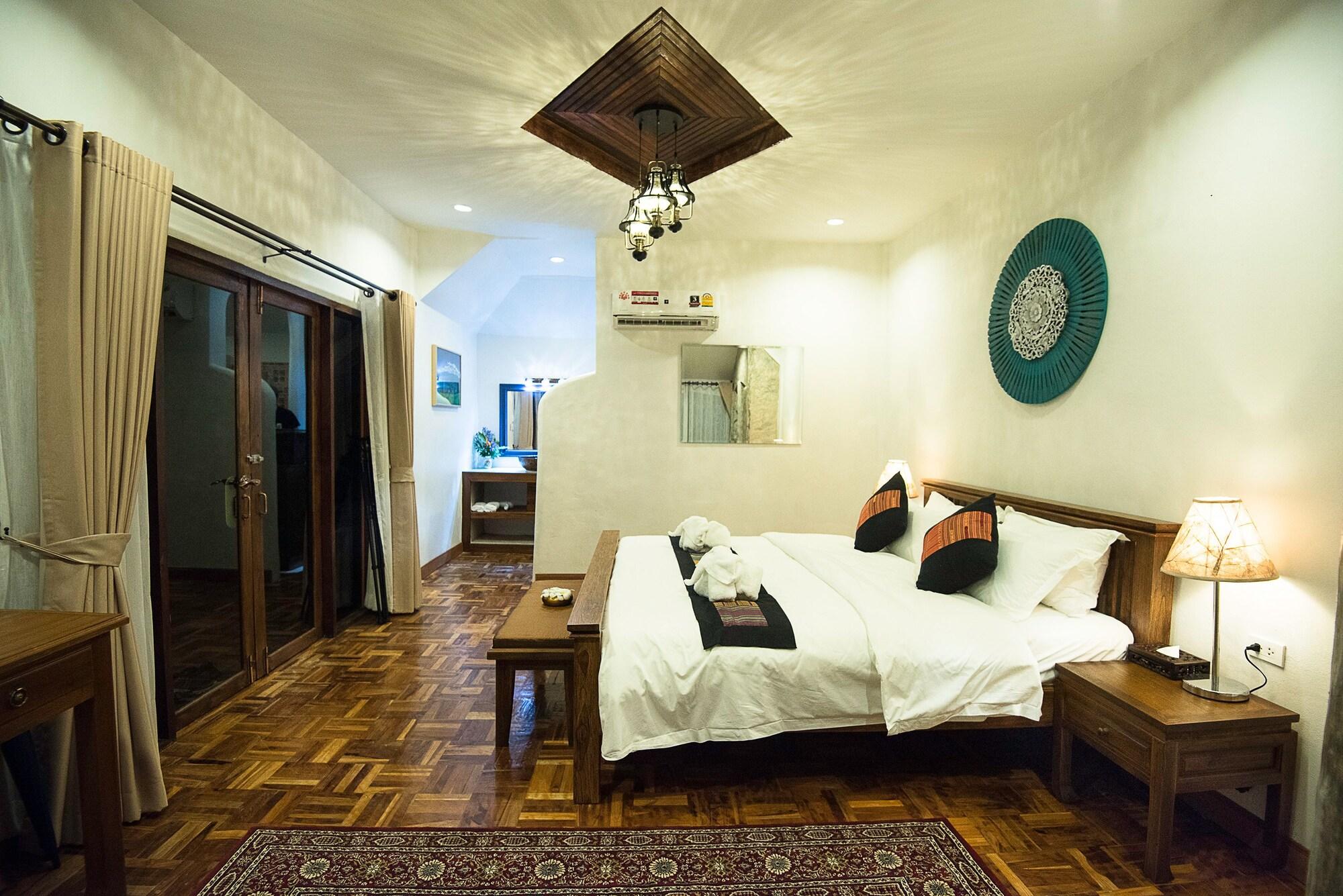 E-Outfitting Pai Resort Экстерьер фото