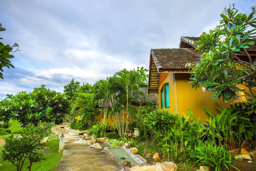 E-Outfitting Pai Resort Экстерьер фото