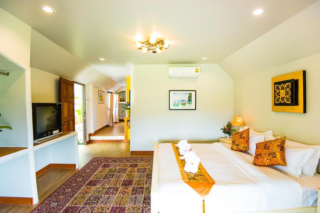 E-Outfitting Pai Resort Экстерьер фото